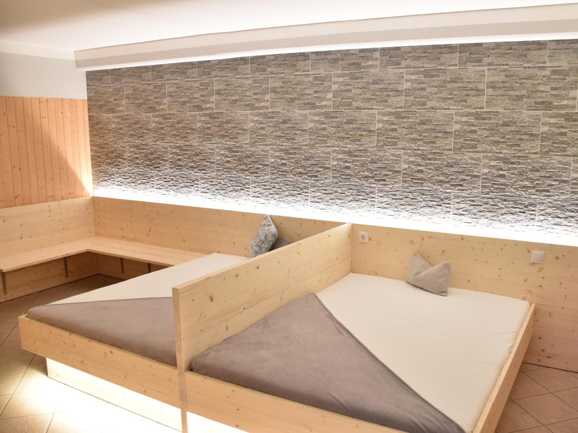 Almhotel Bergerhof 3*