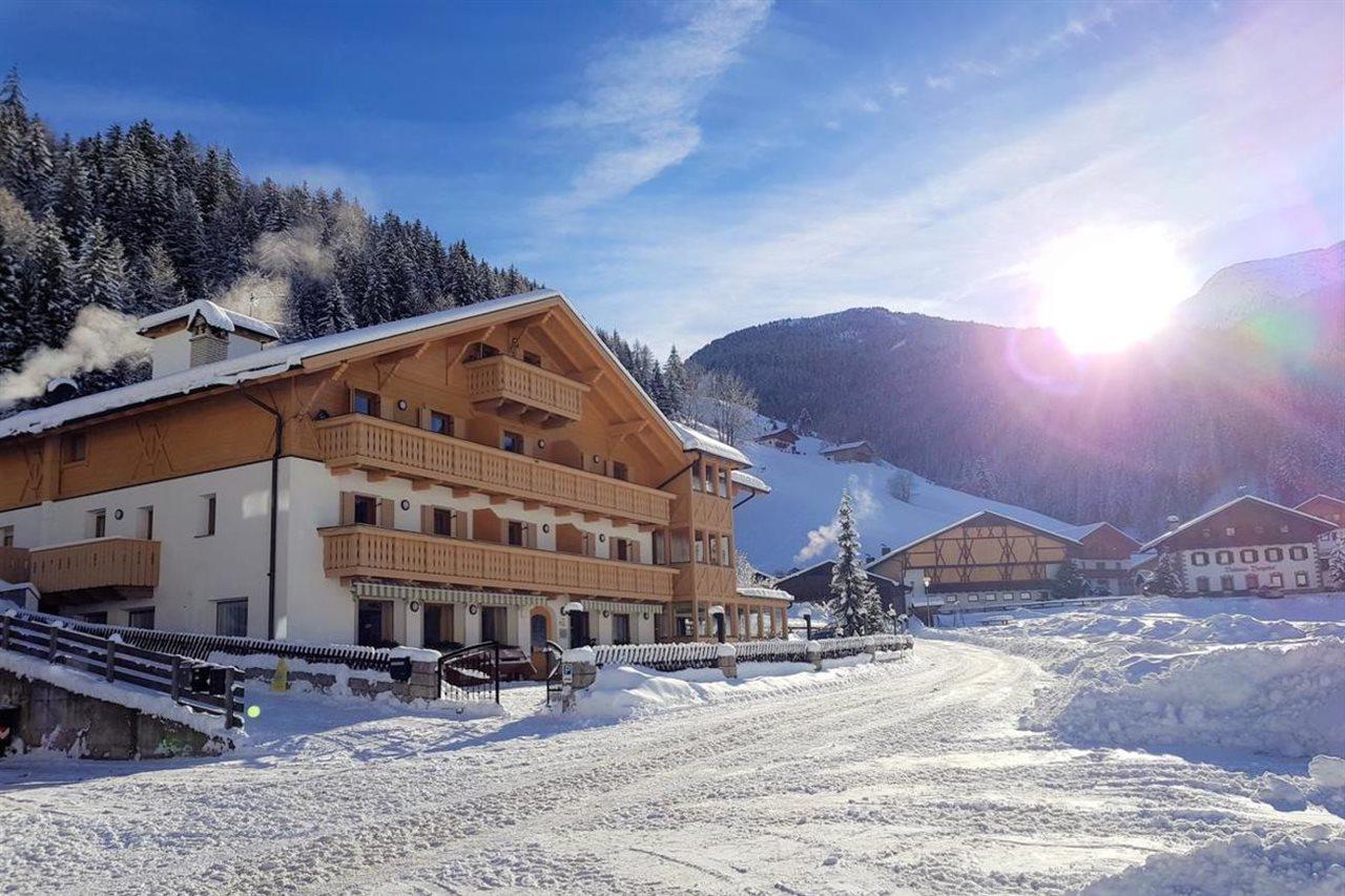 Almhotel Bergerhof 3* Sarntal